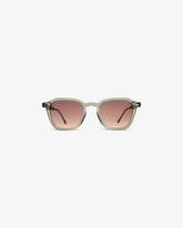 Corlys Olive