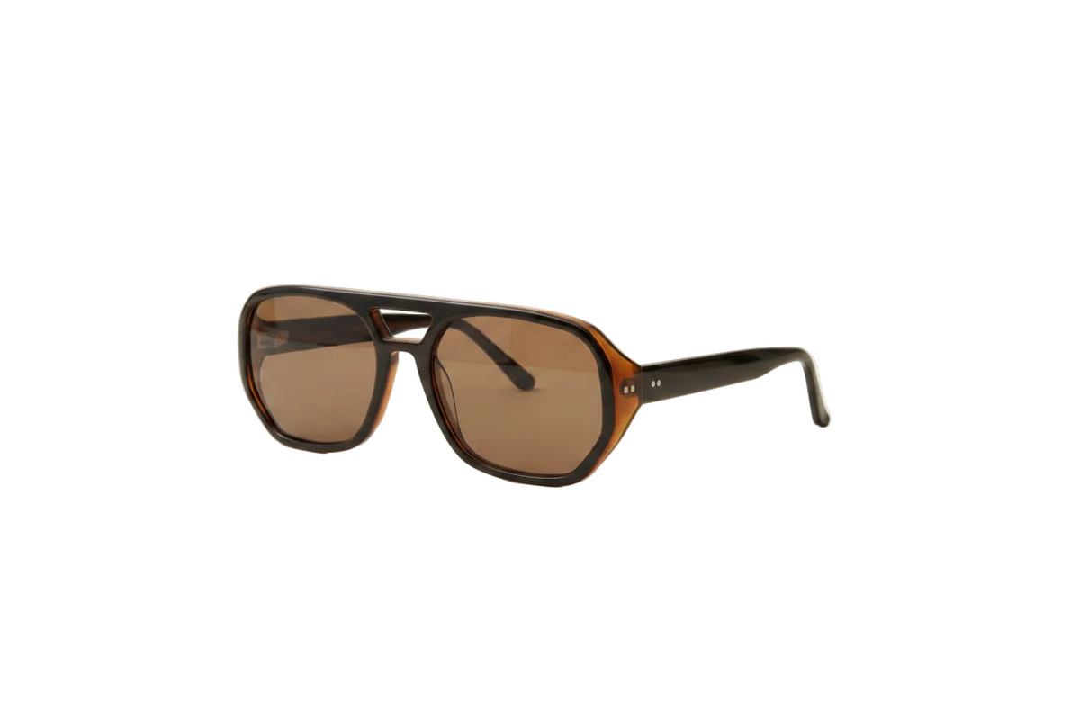 Bold Aviator β 3/4 Right