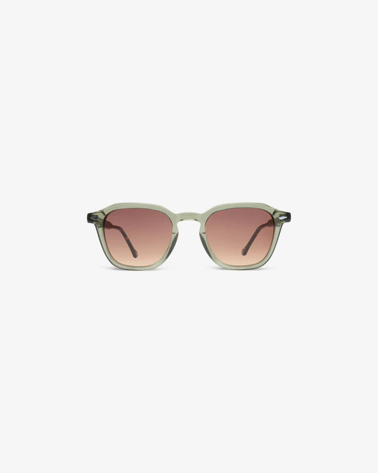 Corlys Olive