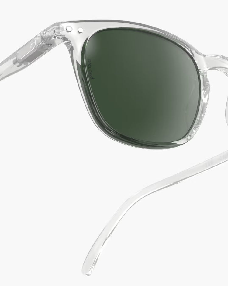 E Crystal Polarized