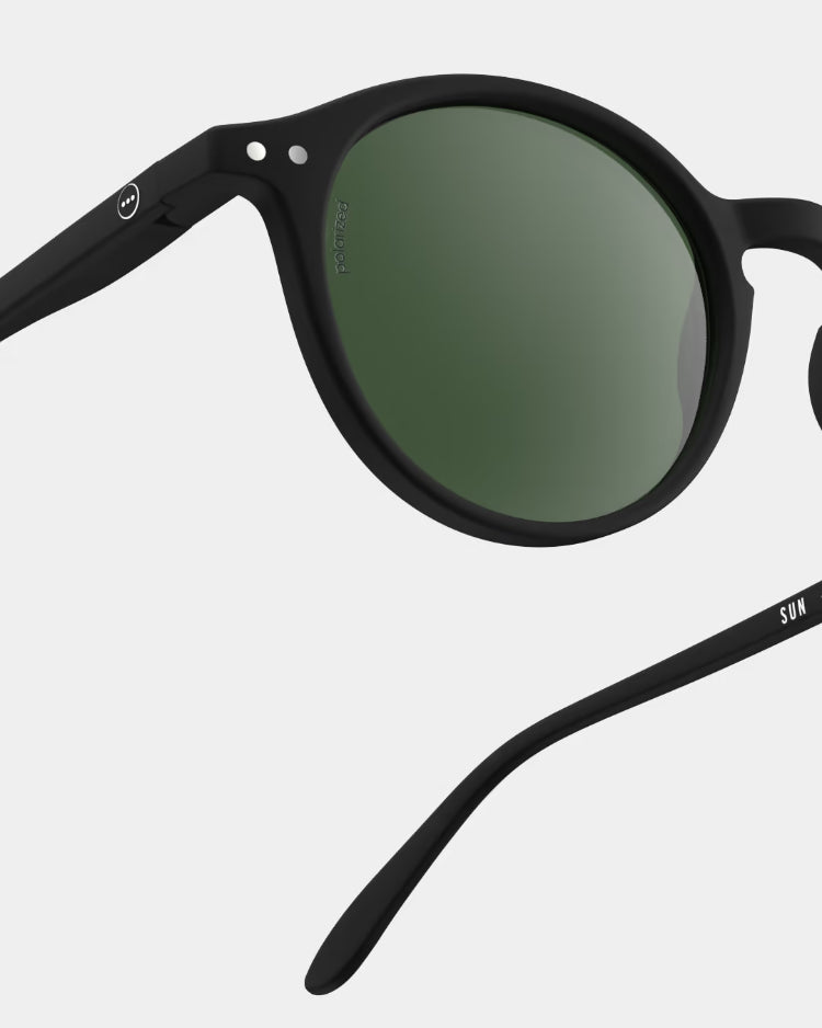 D Black Polarized